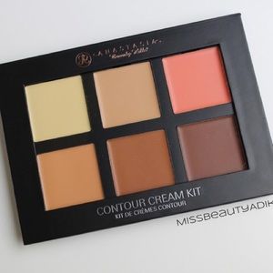 Anastasia Beverly Hills Medium Contour Cream Kit